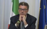 Manovra, Giorgetti: "Non ci saranno più tasse, tagli per ministeri ed enti pubblici"