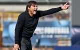 Napoli, Conte: "Faremo il massimo fino alla fine. Kvara sta discutendo del rinnovo"