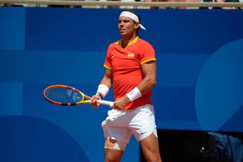 Tennis, Nadal annuncia il ritiro: "Era il momento di fermarsi"