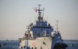 Migranti Albania, nave Libra arrivata al porto di Shengjin