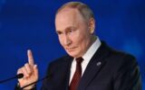 Putin: "Complimenti a Trump, pronto a dialogare con lui"