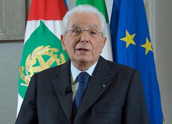 Mattarella, il discorso di fine anno: "Speranza nel futuro deve diventare realtà"