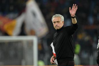 Mourinho operato, intervento alla cistifellea