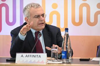 Natalità, Affinita (Moige): "Fino a 15mila euro di spesa per il primo anno di vita bimbo"