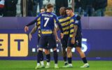 Parma-Monza 2-1: Valenti salva Pecchia in extremis