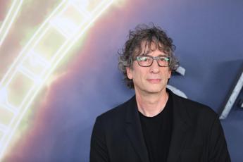 Neil Gaiman respinge le accuse: "Mai fatto sesso non consensuale"