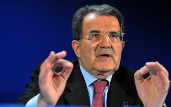 Prodi: "Pd leader opposizione, tra 2 anni prepariamoci a vincere"