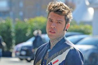 Sanremo, Parpiglia: "Fedez nella serata cover duetterà con Masini in 'Bella Stronza'"