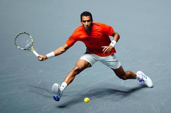 Troppo tifo agli Australian Open, Auger-Aliassime e Fokina cambiano campo - Video